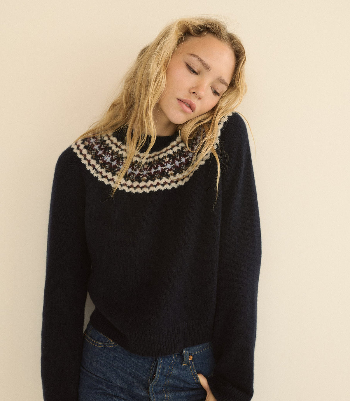 Boniface Cashmere Sweater in Navy - view 5